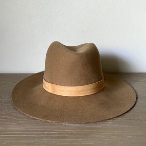 Janessa Leone brown felt hat